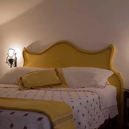 Sleeps 6 With Air Con Vila *